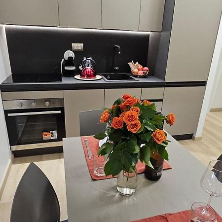 Happy Holiday Apartament Quartu Sant'Elena Exterior photo
